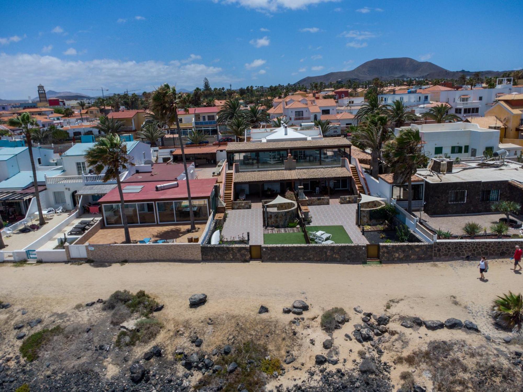 Villa Marina II Beachfront Corralejo By Holidays Home Экстерьер фото